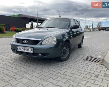 ВАЗ 2172 Priora 2011 у Тернополі на Automoto.ua Зелений ВАЗ 2172 Priora, об'ємом двигуна 1.6 л та пробігом 210 тис. км за 3499 $, фото 4 на Automoto.ua