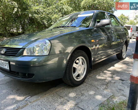 Зелений ВАЗ 2172 Priora, об'ємом двигуна 1.6 л та пробігом 63 тис. км за 3800 $, фото 1 на Automoto.ua