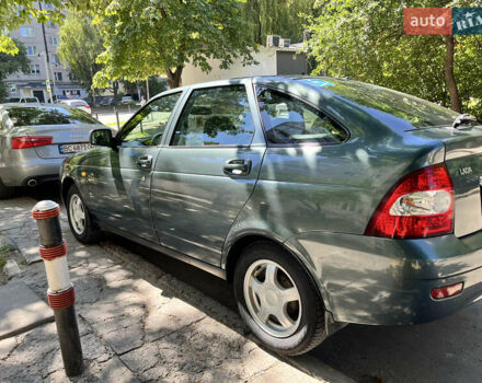 Зелений ВАЗ 2172 Priora, об'ємом двигуна 1.6 л та пробігом 63 тис. км за 3800 $, фото 5 на Automoto.ua