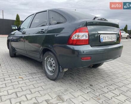 ВАЗ 2172 Priora 2011 у Тернополі на Automoto.ua Зелений ВАЗ 2172 Priora, об'ємом двигуна 1.6 л та пробігом 210 тис. км за 3499 $, фото 5 на Automoto.ua