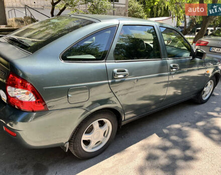 Зелений ВАЗ 2172 Priora, об'ємом двигуна 1.6 л та пробігом 63 тис. км за 3800 $, фото 7 на Automoto.ua