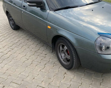 Зеленый ВАЗ 2172 Priora, объемом двигателя 1.6 л и пробегом 254 тыс. км за 3500 $, фото 3 на Automoto.ua