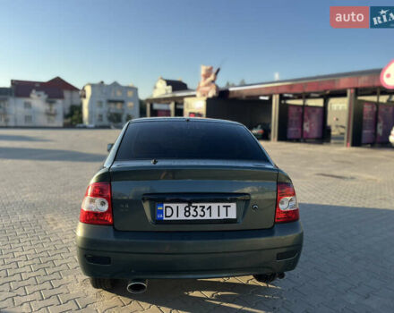 Зелений ВАЗ 2172 Priora, об'ємом двигуна 1.6 л та пробігом 215 тис. км за 2399 $, фото 6 на Automoto.ua