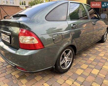 Зеленый ВАЗ 2172 Priora, объемом двигателя 1.6 л и пробегом 103 тыс. км за 4700 $, фото 5 на Automoto.ua