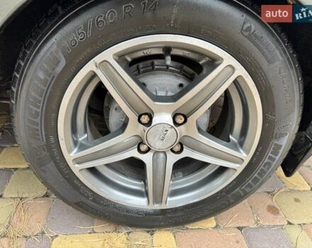 Зеленый ВАЗ 2172 Priora, объемом двигателя 1.6 л и пробегом 103 тыс. км за 4700 $, фото 49 на Automoto.ua