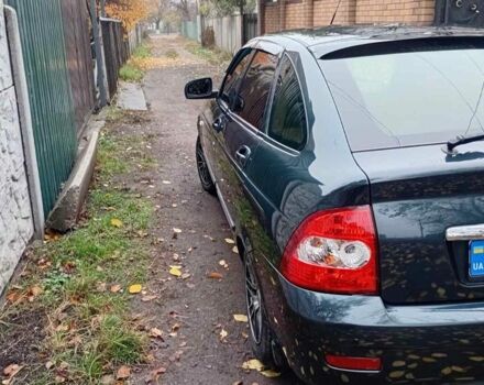 Зеленый ВАЗ 2172 Priora, объемом двигателя 1.6 л и пробегом 87 тыс. км за 3800 $, фото 1 на Automoto.ua