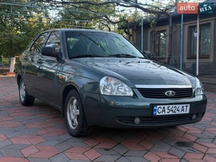 Зеленый ВАЗ 2172 Priora, объемом двигателя 1.6 л и пробегом 200 тыс. км за 2800 $, фото 1 на Automoto.ua