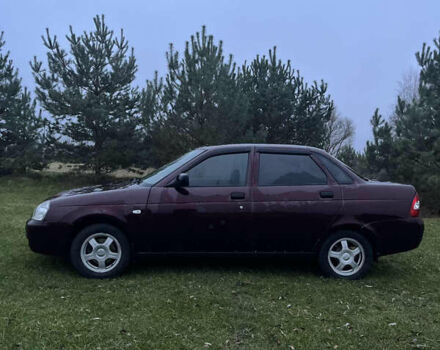 Красный ВАЗ 2173 Priora, объемом двигателя 1.6 л и пробегом 270 тыс. км за 2850 $, фото 5 на Automoto.ua