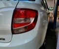 ВАЗ 2190 Гранта 2013 у Чернігові на Automoto.ua Білий ВАЗ 2190 Гранта, об'ємом двигуна 1.6 л та пробігом 111 тис. км за 3800 $, фото 6 на Automoto.ua