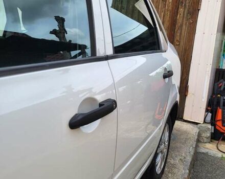 ВАЗ 2190 Гранта 2013 у Чернігові на Automoto.ua Білий ВАЗ 2190 Гранта, об'ємом двигуна 1.6 л та пробігом 111 тис. км за 3800 $, фото 28 на Automoto.ua