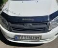 Белый ВАЗ 2190 Гранта, объемом двигателя 1.6 л и пробегом 147 тыс. км за 3750 $, фото 1 на Automoto.ua