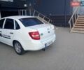 Белый ВАЗ 2190 Гранта, объемом двигателя 1.6 л и пробегом 145 тыс. км за 2700 $, фото 1 на Automoto.ua
