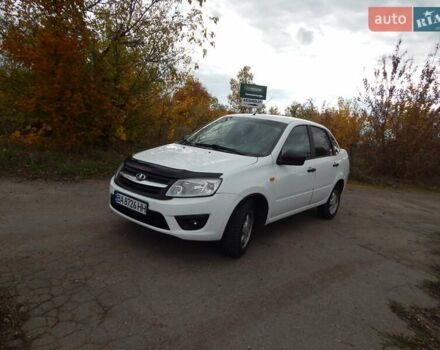 Белый ВАЗ 2190 Гранта, объемом двигателя 1.6 л и пробегом 107 тыс. км за 4000 $, фото 2 на Automoto.ua