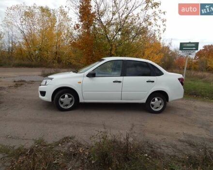 Белый ВАЗ 2190 Гранта, объемом двигателя 1.6 л и пробегом 107 тыс. км за 4000 $, фото 8 на Automoto.ua