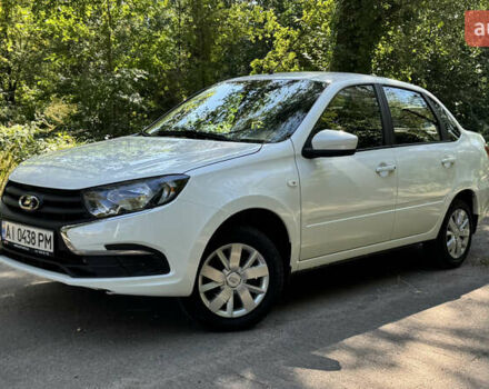 Білий ВАЗ 2190 Гранта, об'ємом двигуна 1.6 л та пробігом 14 тис. км за 6800 $, фото 39 на Automoto.ua