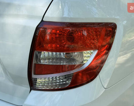 ВАЗ 2190 Гранта 2021 в Виннице на Automoto.ua Белый ВАЗ 2190 Гранта, объемом двигателя 1.6 л и пробегом 14 тыс. км за 6300 $, фото 42 на Automoto.ua