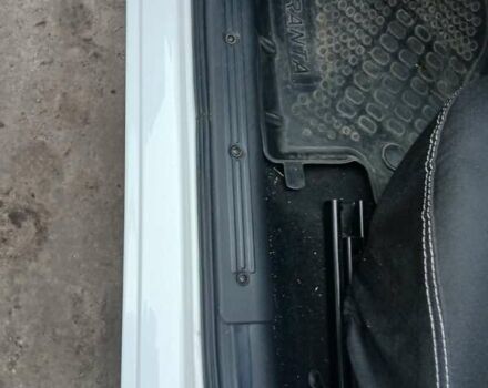 Білий ВАЗ 2190 Гранта, об'ємом двигуна 1.6 л та пробігом 13 тис. км за 7700 $, фото 26 на Automoto.ua