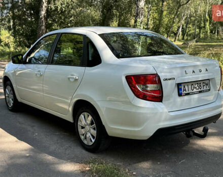 ВАЗ 2190 Гранта 2021 в Виннице на Automoto.ua Белый ВАЗ 2190 Гранта, объемом двигателя 1.6 л и пробегом 14 тыс. км за 6300 $, фото 9 на Automoto.ua