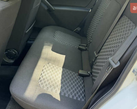 ВАЗ 2190 Гранта 2021 в Виннице на Automoto.ua Белый ВАЗ 2190 Гранта, объемом двигателя 1.6 л и пробегом 14 тыс. км за 6300 $, фото 11 на Automoto.ua