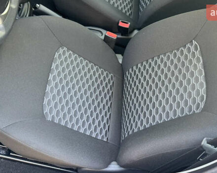 ВАЗ 2190 Гранта 2021 в Виннице на Automoto.ua Белый ВАЗ 2190 Гранта, объемом двигателя 1.6 л и пробегом 14 тыс. км за 6300 $, фото 18 на Automoto.ua