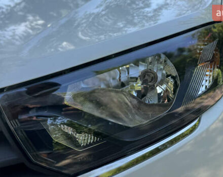 ВАЗ 2190 Гранта 2021 в Виннице на Automoto.ua Белый ВАЗ 2190 Гранта, объемом двигателя 1.6 л и пробегом 14 тыс. км за 6300 $, фото 47 на Automoto.ua