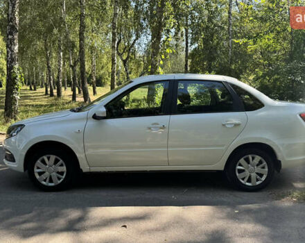 Білий ВАЗ 2190 Гранта, об'ємом двигуна 1.6 л та пробігом 14 тис. км за 6800 $, фото 10 на Automoto.ua