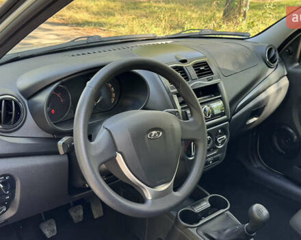 ВАЗ 2190 Гранта 2021 в Виннице на Automoto.ua Белый ВАЗ 2190 Гранта, объемом двигателя 1.6 л и пробегом 14 тыс. км за 6300 $, фото 17 на Automoto.ua