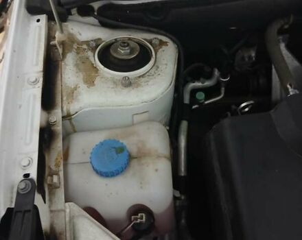 Білий ВАЗ 2190 Гранта, об'ємом двигуна 1.6 л та пробігом 13 тис. км за 7700 $, фото 21 на Automoto.ua