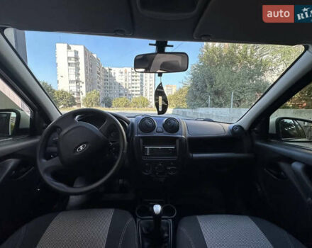 Белый ВАЗ 2190 Гранта, объемом двигателя 1.6 л и пробегом 75 тыс. км за 4500 $, фото 1 на Automoto.ua