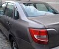 Бежевий ВАЗ 2190 Гранта, об'ємом двигуна 1.6 л та пробігом 178 тис. км за 2597 $, фото 1 на Automoto.ua