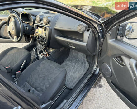 Чорний ВАЗ 2190 Гранта, об'ємом двигуна 1.6 л та пробігом 134 тис. км за 2500 $, фото 14 на Automoto.ua
