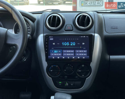 Чорний ВАЗ 2190 Гранта, об'ємом двигуна 1.6 л та пробігом 128 тис. км за 4599 $, фото 34 на Automoto.ua