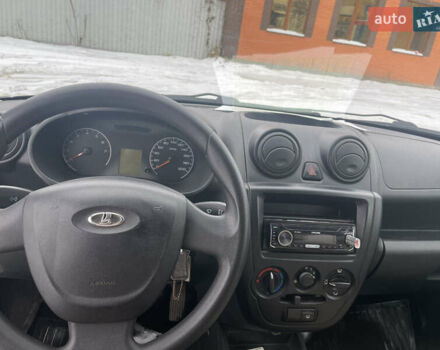 ВАЗ 2190 Гранта 2014 в Нежине на Automoto.ua Черный ВАЗ 2190 Гранта, объемом двигателя 1.6 л и пробегом 248 тыс. км за 3500 $, фото 4 на Automoto.ua