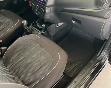 Черный ВАЗ 2190 Гранта, объемом двигателя 1.6 л и пробегом 39 тыс. км за 6500 $, фото 18 на Automoto.ua