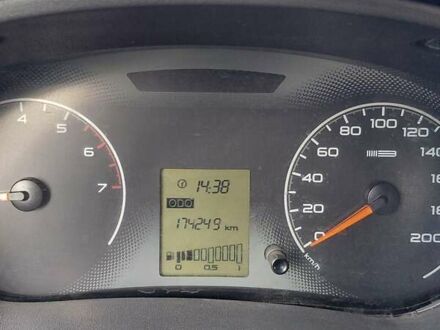 ВАЗ 2190 Гранта 2012 у Умани на Automoto.ua Чорний ВАЗ 2190 Гранта, об'ємом двигуна 1.6 л та пробігом 174 тис. км за 1800 $, фото 1 на Automoto.ua