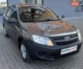 Коричневий ВАЗ 2190 Гранта, об'ємом двигуна 1.6 л та пробігом 226 тис. км за 3699 $, фото 1 на Automoto.ua