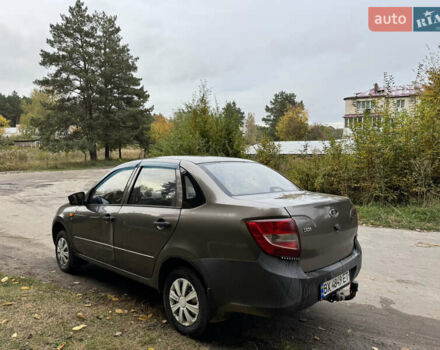 Коричневий ВАЗ 2190 Гранта, об'ємом двигуна 1.6 л та пробігом 150 тис. км за 1850 $, фото 4 на Automoto.ua