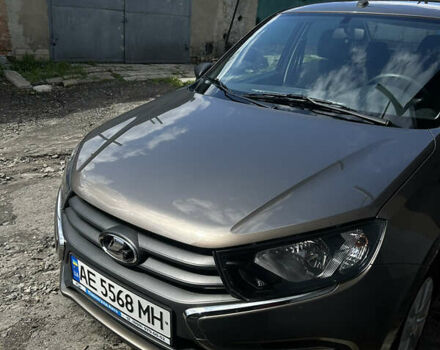 Коричневый ВАЗ 2190 Гранта, объемом двигателя 1.6 л и пробегом 32 тыс. км за 7100 $, фото 7 на Automoto.ua