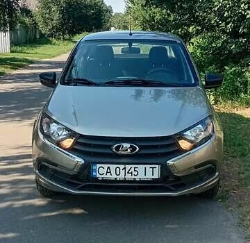 Коричневый ВАЗ 2190 Гранта, объемом двигателя 1.6 л и пробегом 22 тыс. км за 6500 $, фото 1 на Automoto.ua
