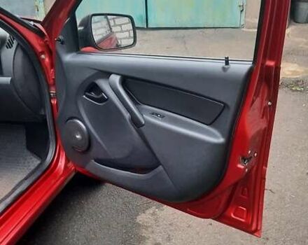 Червоний ВАЗ 2190 Гранта, об'ємом двигуна 1.6 л та пробігом 245 тис. км за 3100 $, фото 3 на Automoto.ua