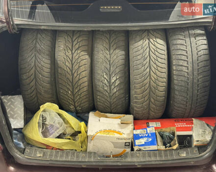 ВАЗ 2190 Гранта 2013 у Бердичеве на Automoto.ua Червоний ВАЗ 2190 Гранта, об'ємом двигуна 1.6 л та пробігом 290 тис. км за 1700 $, фото 26 на Automoto.ua