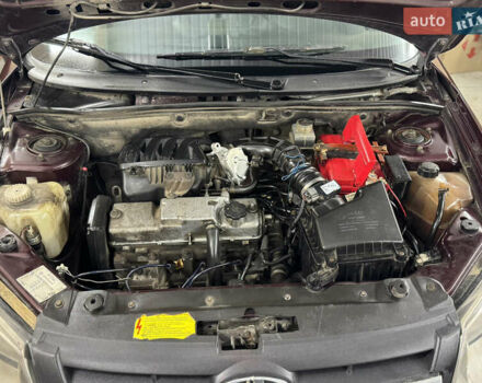 ВАЗ 2190 Гранта 2013 у Бердичеве на Automoto.ua Червоний ВАЗ 2190 Гранта, об'ємом двигуна 1.6 л та пробігом 290 тис. км за 1700 $, фото 33 на Automoto.ua