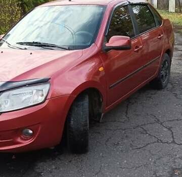 Красный ВАЗ 2190 Гранта, объемом двигателя 1.6 л и пробегом 155 тыс. км за 2550 $, фото 1 на Automoto.ua