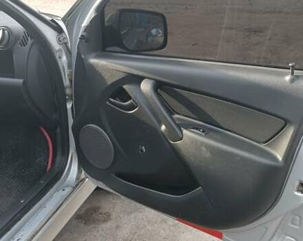 Сірий ВАЗ 2190 Гранта, об'ємом двигуна 1.6 л та пробігом 180 тис. км за 2000 $, фото 2 на Automoto.ua