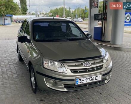 Серый ВАЗ 2190 Гранта, объемом двигателя 1.6 л и пробегом 147 тыс. км за 5100 $, фото 4 на Automoto.ua