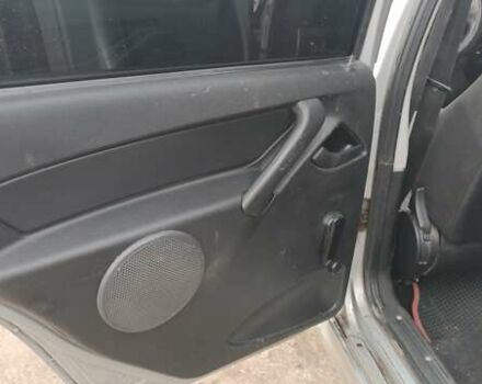 Сірий ВАЗ 2190 Гранта, об'ємом двигуна 1.6 л та пробігом 180 тис. км за 2000 $, фото 6 на Automoto.ua