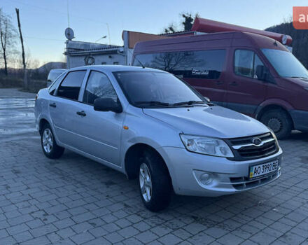 Серый ВАЗ 2190 Гранта, объемом двигателя 1.6 л и пробегом 77 тыс. км за 1950 $, фото 1 на Automoto.ua