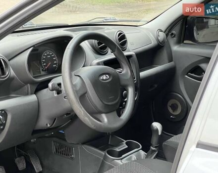 Сірий ВАЗ 2190 Гранта, об'ємом двигуна 1.6 л та пробігом 77 тис. км за 4500 $, фото 8 на Automoto.ua