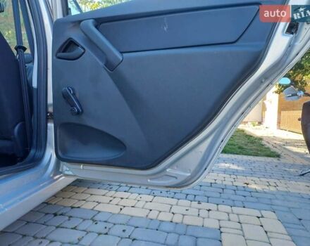 ВАЗ 2190 Гранта 2014 в Виннице на Automoto.ua Серый ВАЗ 2190 Гранта, объемом двигателя 1.6 л и пробегом 56 тыс. км за 3600 $, фото 6 на Automoto.ua