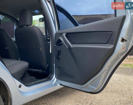 Серый ВАЗ 2190 Гранта, объемом двигателя 1.6 л и пробегом 80 тыс. км за 4000 $, фото 11 на Automoto.ua